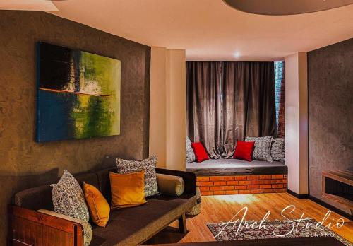 room detail thumbnail 1