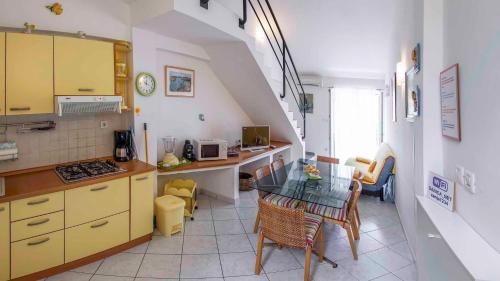  Apartments in Zdrelac/Insel Pasman 31078 in Ždrelac