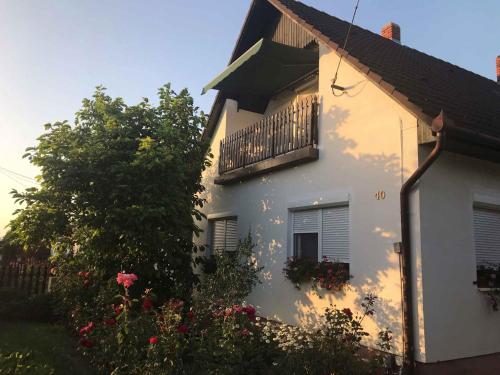 Apartment in Balatonbereny 35891 - image 8