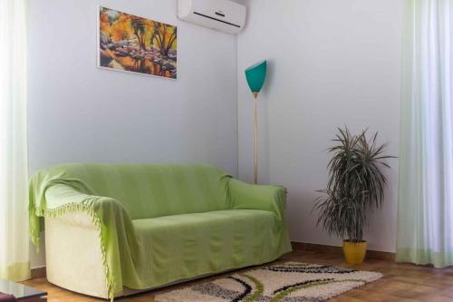 Apartment image 9
