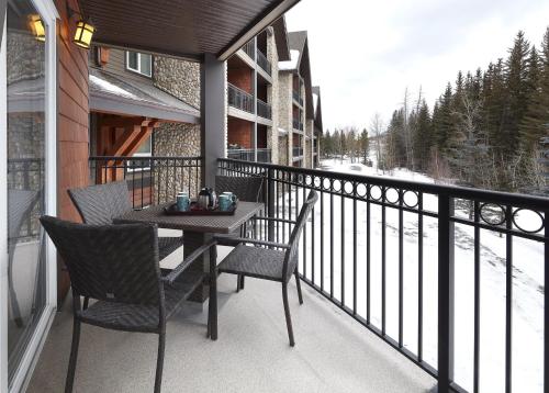 Mountain Fun - With Open Pool And Hot Tub