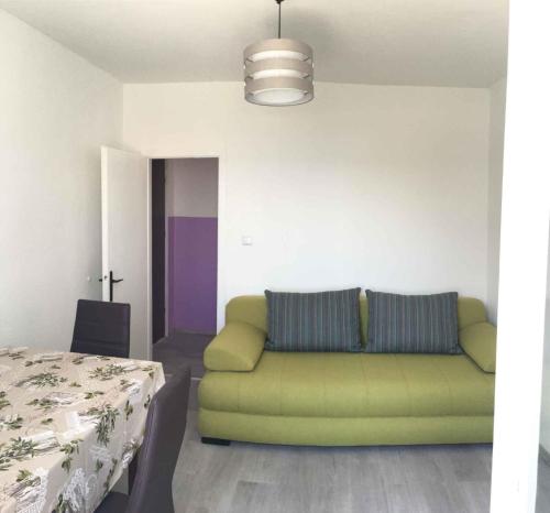 One-Bedroom Apartment in Okrug Gornji/Trogir Riviera 6216