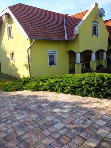  Holiday home in Badacsony/Balaton 26509 in Badacsonytomaj