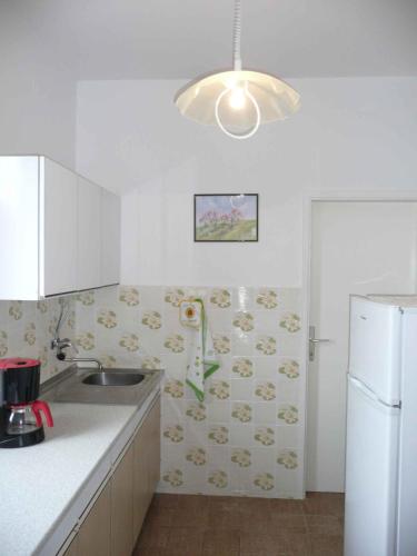 Apartment in Rab/Insel Rab 17668 - image 2