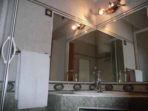 Two-Bedroom Apartment in Lopar VIII - main image