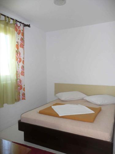 Two-Bedroom Apartment in Lopar I - image 6
