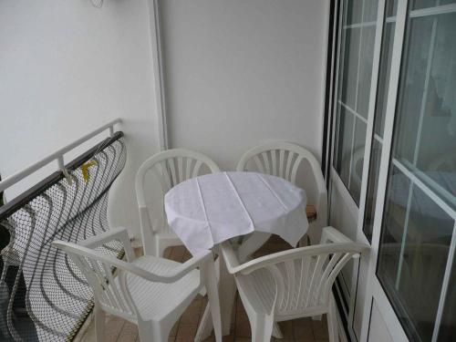Two-Bedroom Apartment in Barbat VII - image 6