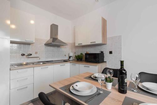  Apartment in Labin with Two-Bedrooms 2 in Krapan