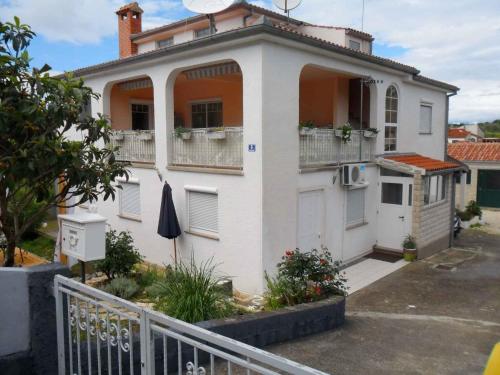  Apartment in Petrcane with One-Bedroom 2 in Petrčane