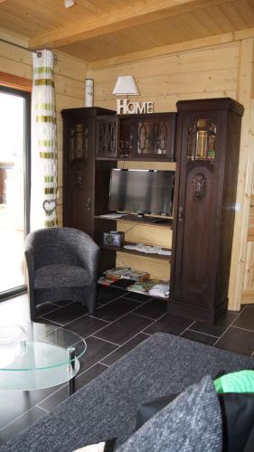 Holiday home in Friedland 2712 - main image