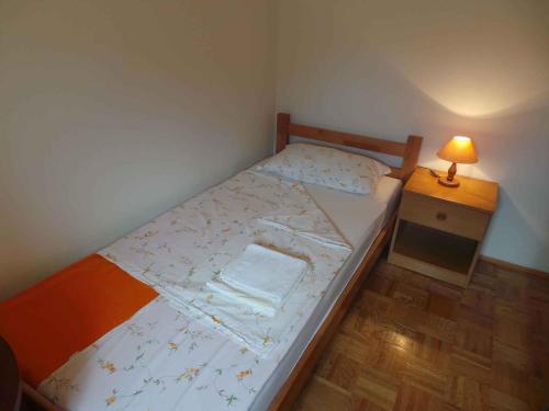 Apartment in Novi Vinodolski 15374 - image 4