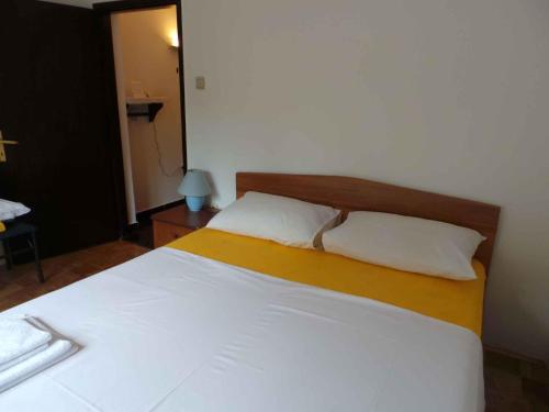 Apartment in Novi Vinodolski 15374 - image 7