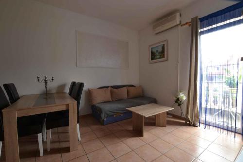 Two-Bedroom Apartment in Pula VIII