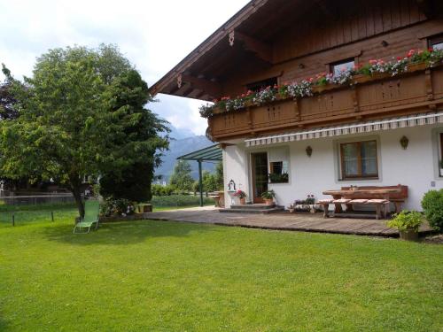 Apartment in St. Johann in Tirol 555 - Alpendorf