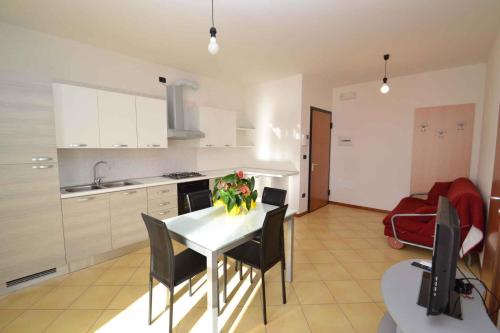 Two-Bedroom Apartment Rosolina Mare near Sea 5