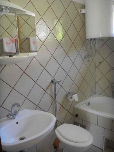  One-Bedroom Apartment Novi Vinodolski near Sea 7 in Povile