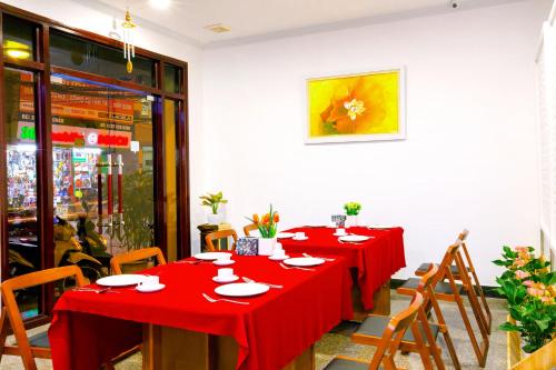 Royal Hotel near Ba Dinh Square