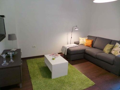 Apartment Pula Istia 5 - image 7