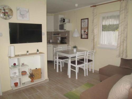 Holiday Home Gyenesdias 5