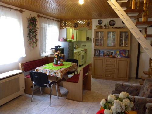 Holiday home Balatonbereny/Balaton 18152