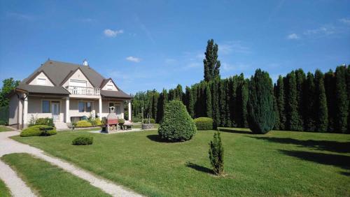  Apartments in Cserszegtomaj/Balaton 18286, Pension in Dobogómajor