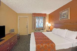 Super 8 by Wyndham Downtown Gatlinburg at Convention Center, Gatlinburg (foto 7)