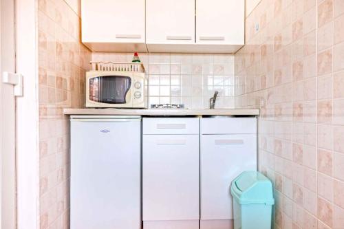  Apartment Pula, Istria 12 in Veli Vrh