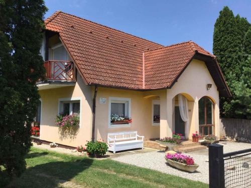  Apartment in Balatonbereny/Balaton 18047, Pension in Balatonberény