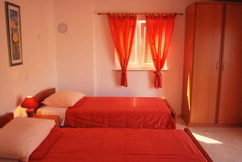 Holiday home in Muntic/Istrien 10956 - image 2