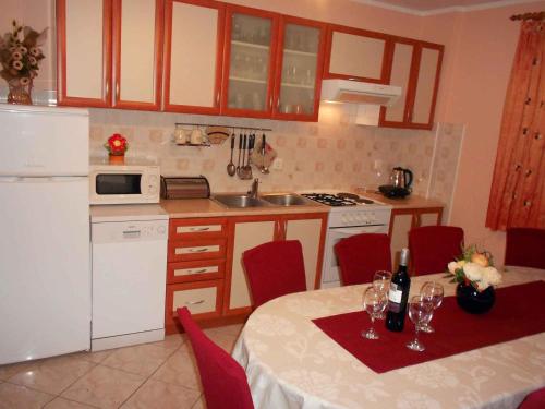 Holiday home in Muntic/Istrien 10956 - image 4