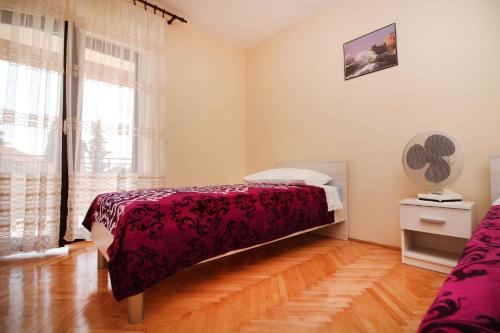 3-Bedroom Apartment in Zaboric/Sibenik Riviera 7073