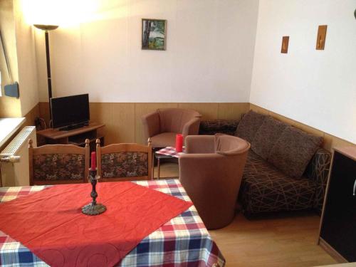 Holiday home in Waltershausen OT Fischbach 3171