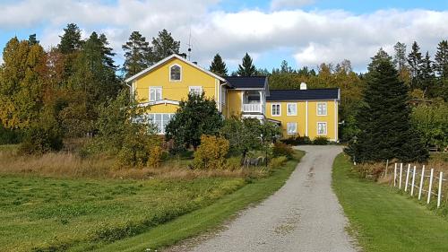 Nygården B&B Hälsingegård