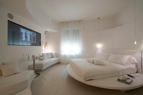 Aparthotel Duomo - Accommodation - Milan