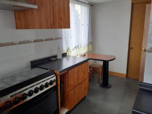 Apartment image 9
