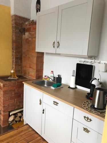 Schwanenburg rest in Gulbene