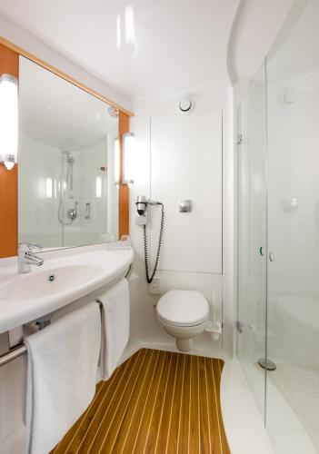 ibis Hotel Friedrichshafen Airport Messe - image 21