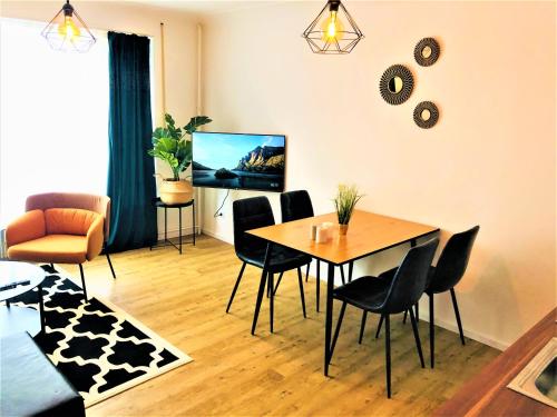 Central-modern, The Sunshine Near Mtu By Lakescape Fewos - Friedrichshafen