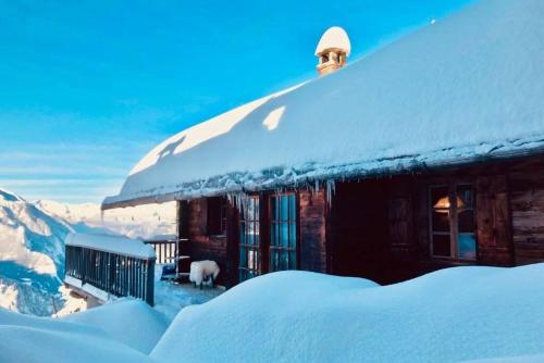 Magic Ski-In-And-Out Chalet above Verbier