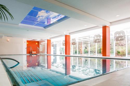 Termálfürdő, Thermalhotel Gass in Riedenburg