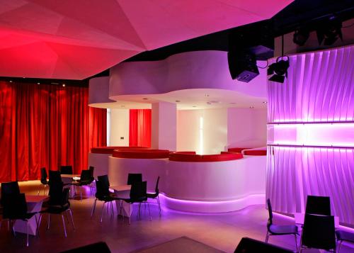 La Finca Resort - image 13