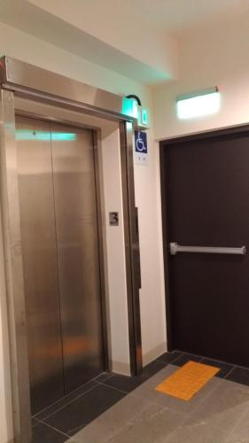 沉静片刻 沉静片刻