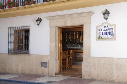 . Hostal El Labrador