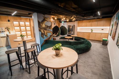 Krogs/atpūtas telpa, Dragons Dream Hostel in Ļubļana