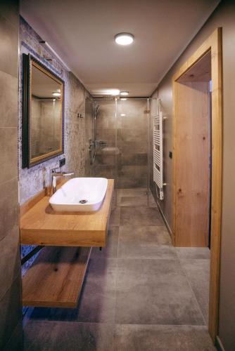 Mountainview Apartments - image 5