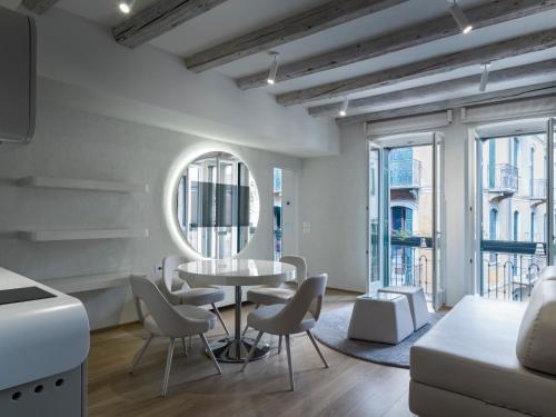 Lords of Verona Luxury Apartments, Werona