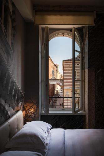 Lords of Verona Luxury Apartments - image 11