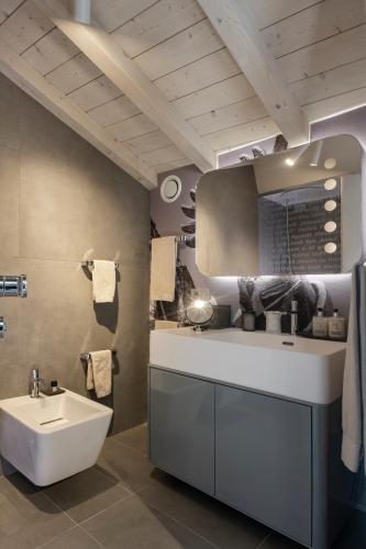 Lords of Verona Luxury Apartments - image 3