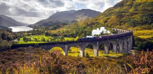 Glenfinnan Retreats, ASH CABIN