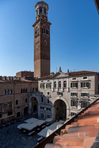 Lords of Verona Luxury Apartments - image 8